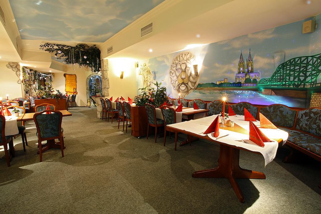 Warsteinerhof By Centro Comfort โคโลญ ภายนอก รูปภาพ