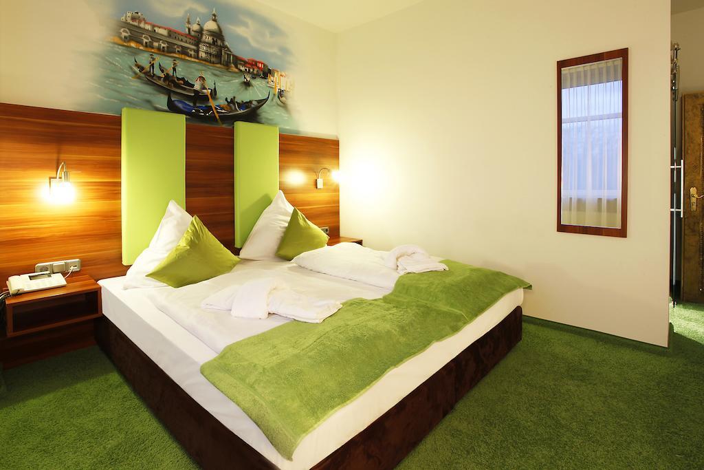 Warsteinerhof By Centro Comfort โคโลญ ห้อง รูปภาพ